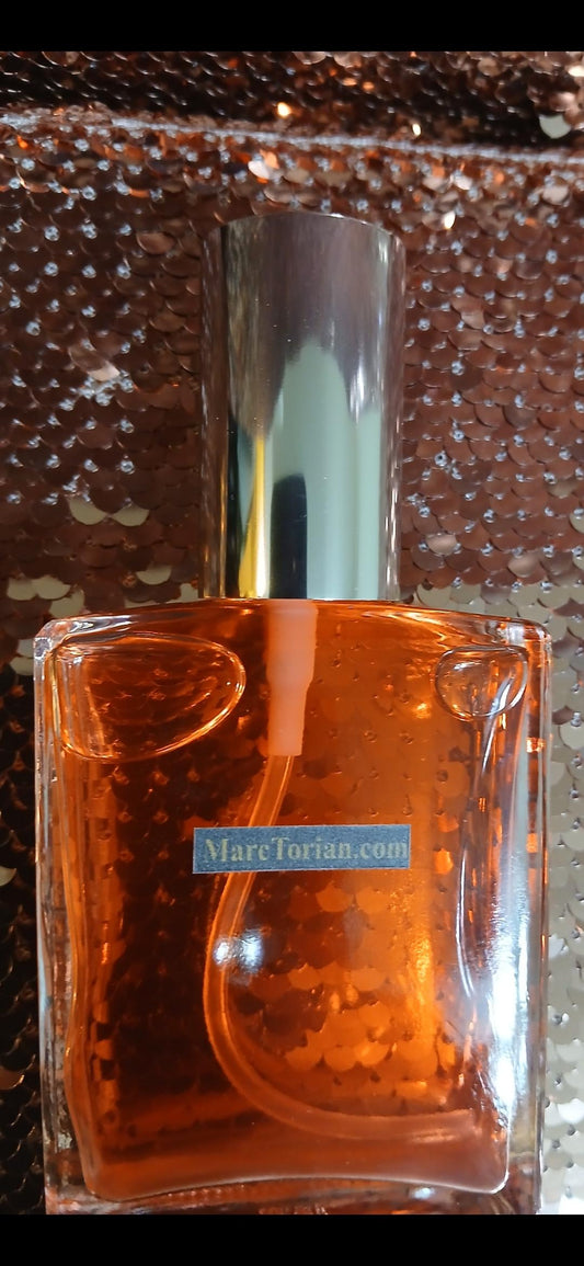 Women's perfume - Attraction
